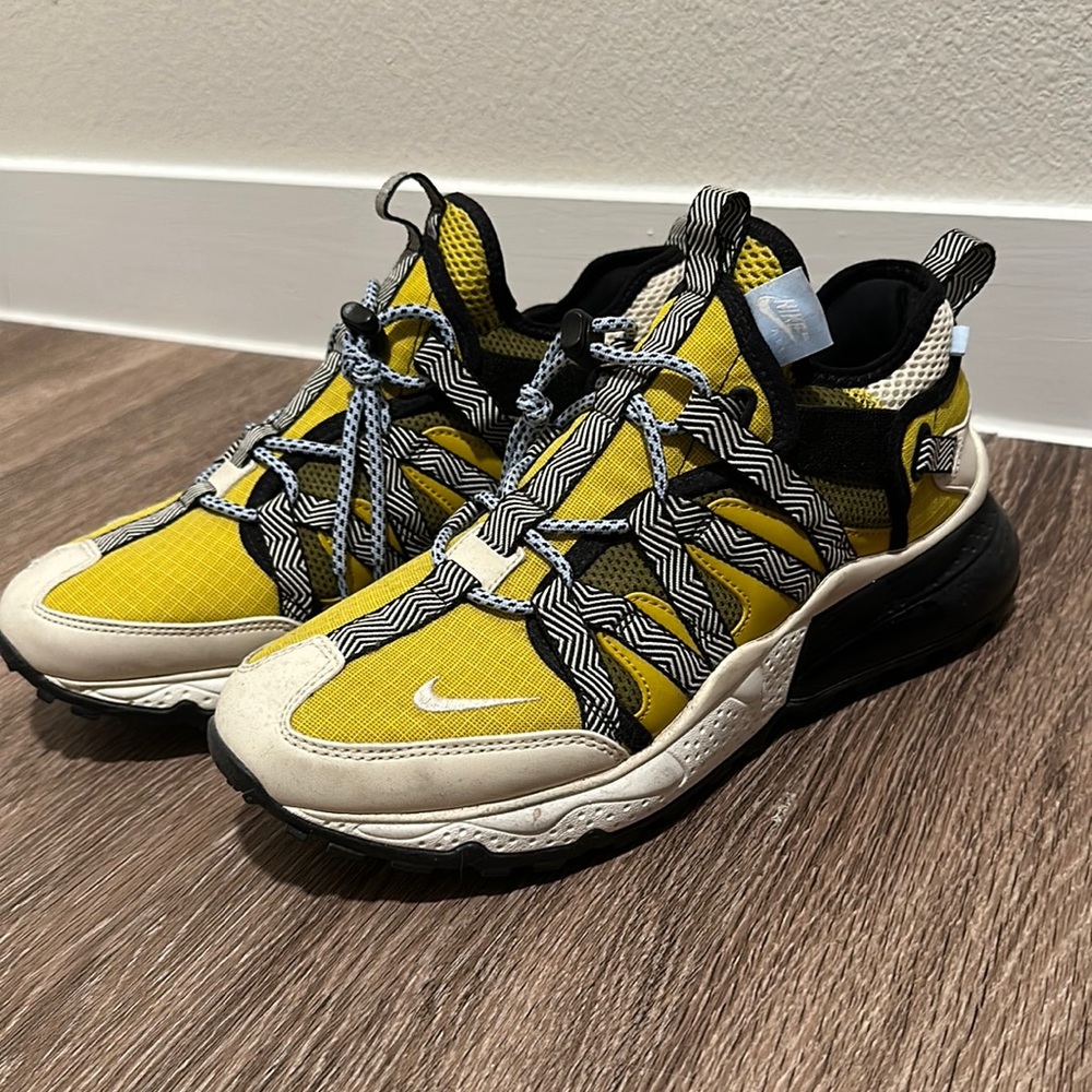 Nike AirMax 270 Bowfin, Dark Citron, Size US Men 9